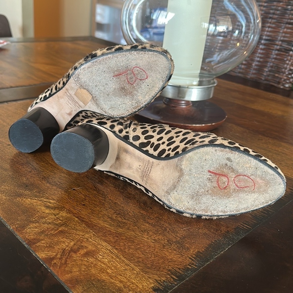 Cavallini calf hair ankle boots right is size 39 note left is size 41! - Picture 5 of 7